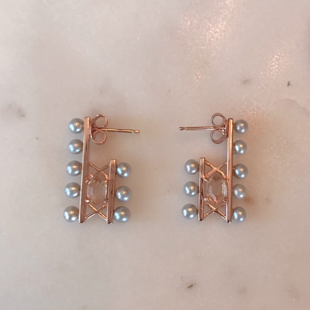 Samantha Wills rose gold pearl earrings